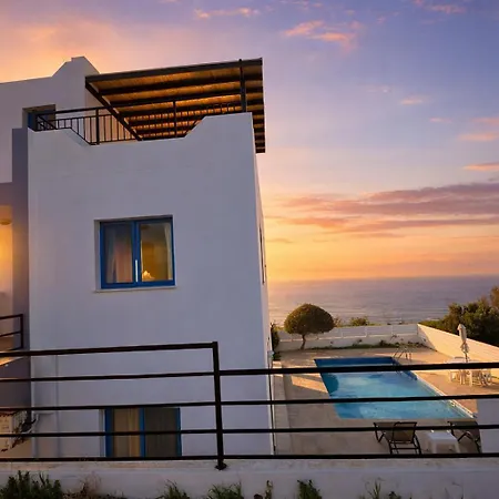 Livia - Vikles Villa Pomos