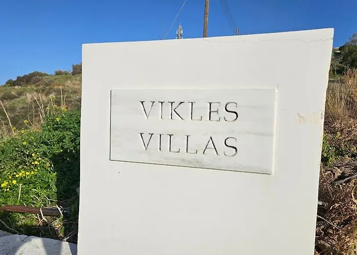 Livia - Vikles 1 Villa *