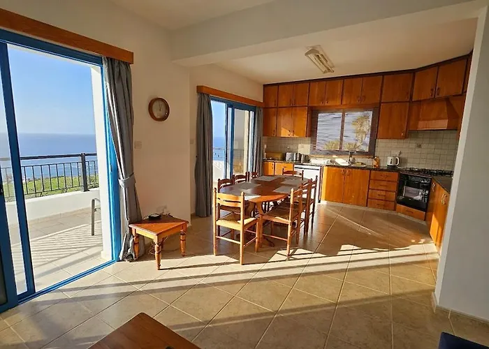 Livia - Vikles 1 Villa *