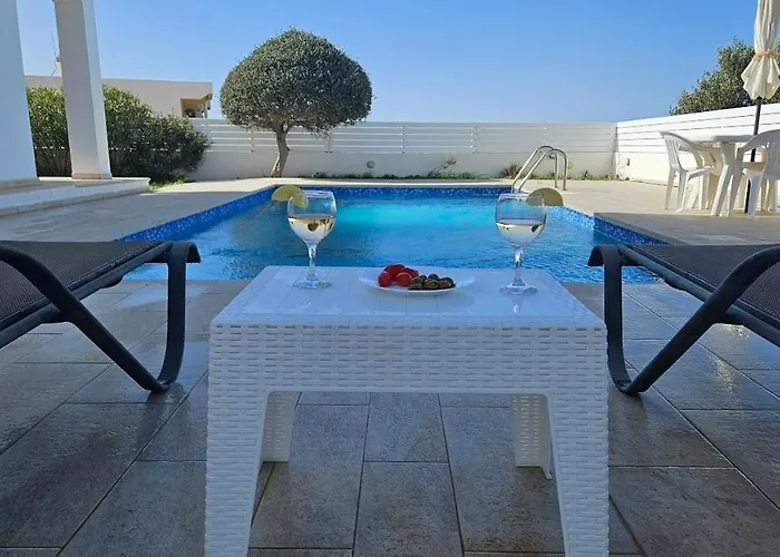 Livia - Vikles 1 Πωμός