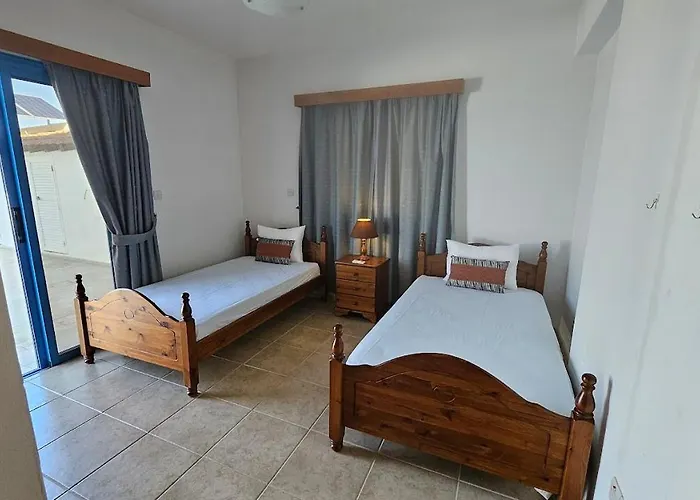 Livia - Vikles 1 * Πωμός